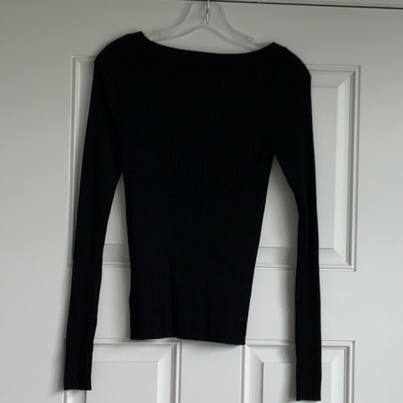 EXPRESS Ribbed Fitted Crew Neck Sweater			NWT - Picture 2 of 4